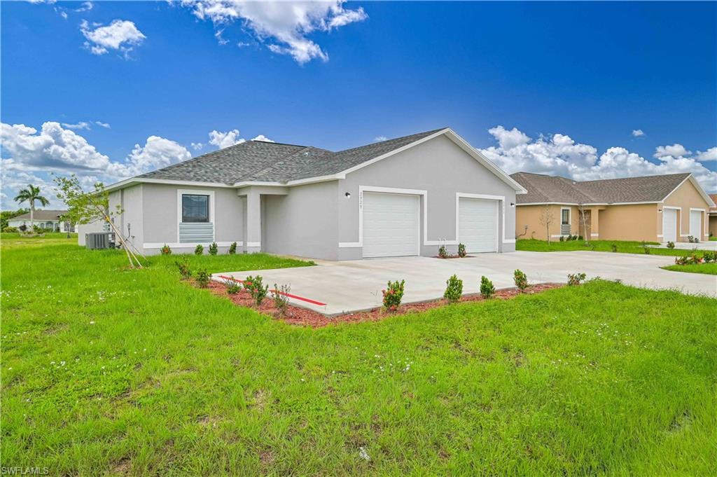 CAPE CORAL - Residential