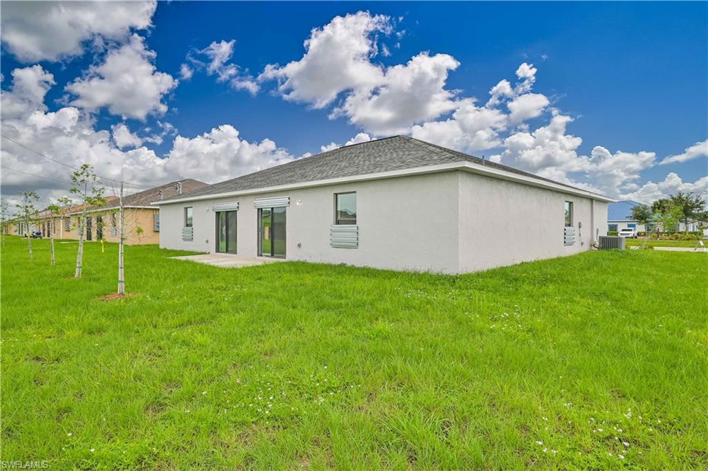 CAPE CORAL - Residential