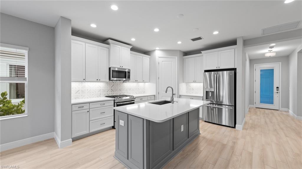 SKYSAIL - Residential