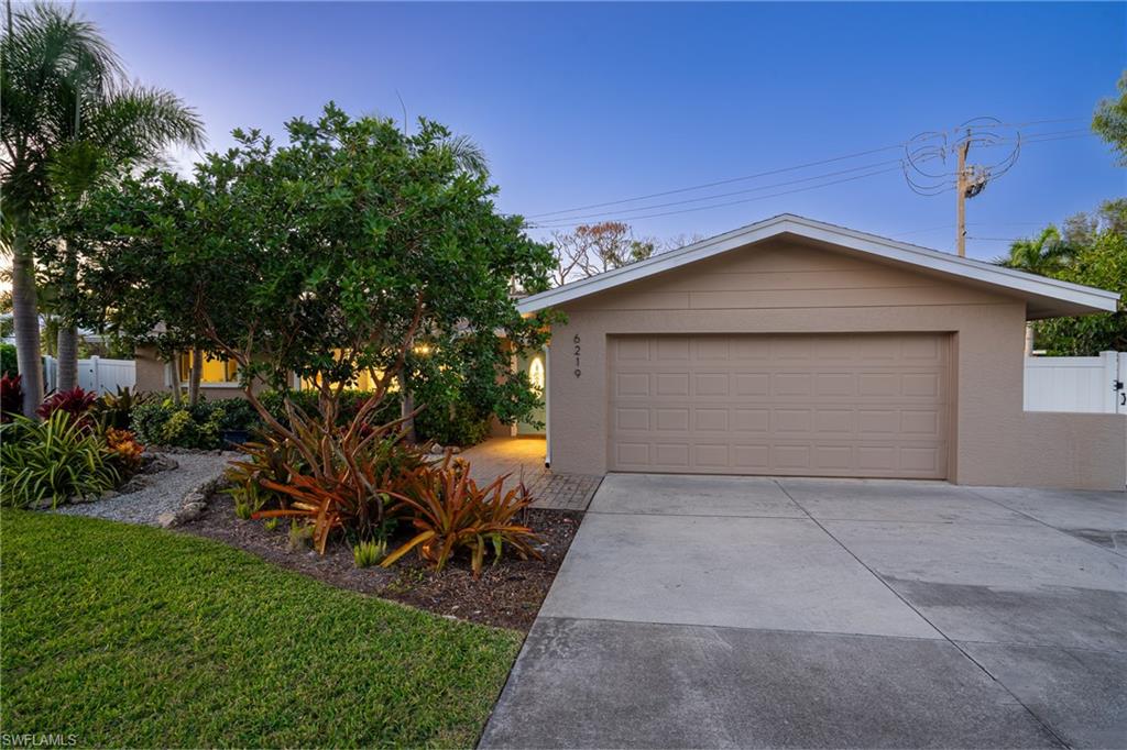 MCGREGOR GARDENS - Residential