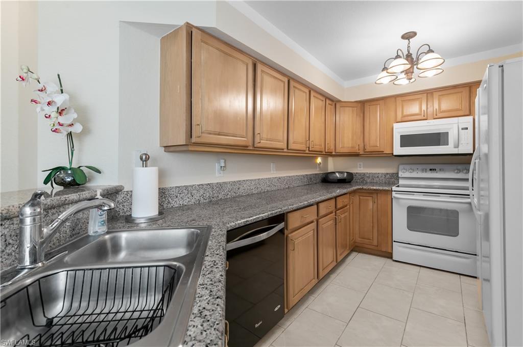 MAPLE GARDENS - Residential