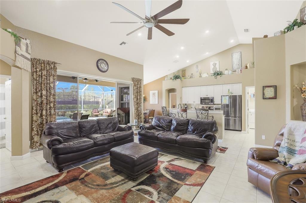 REFLECTION LAKES - Residential