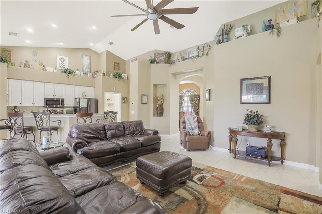 REFLECTION LAKES - Residential