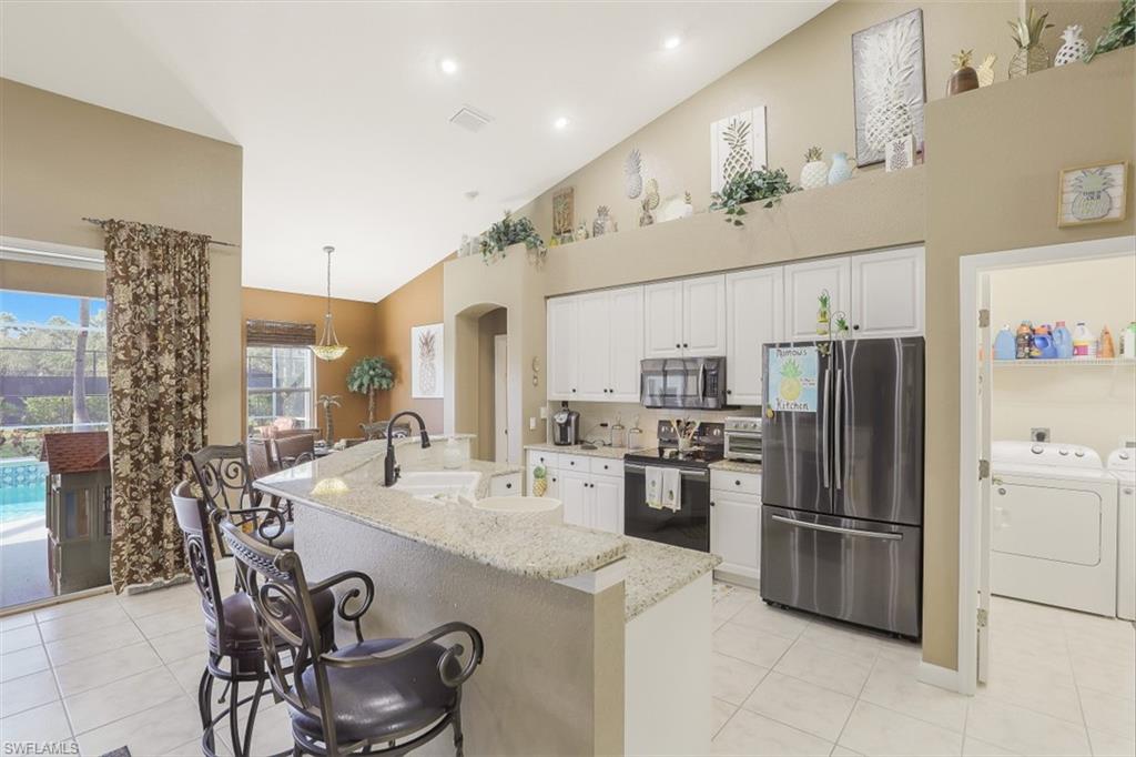 REFLECTION LAKES - Residential