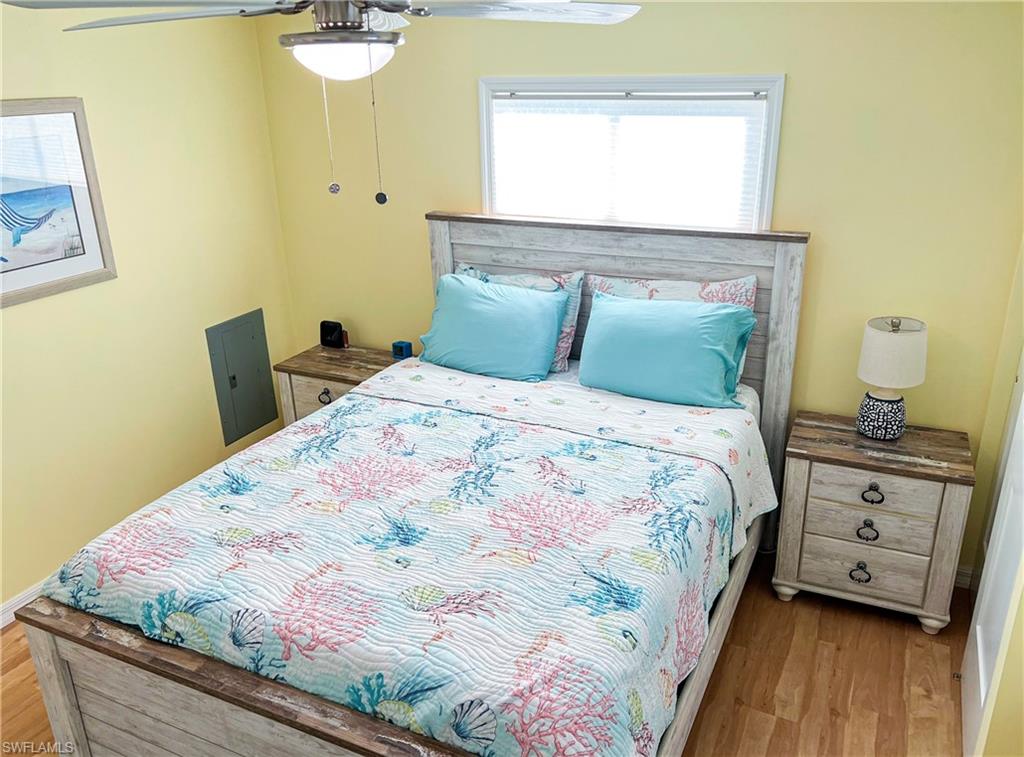 BAYSIDE ESTATES - Residential