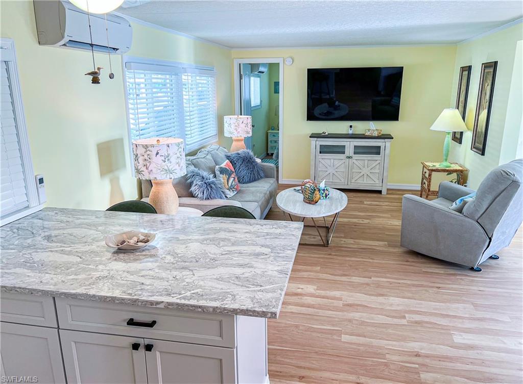 BAYSIDE ESTATES - Residential