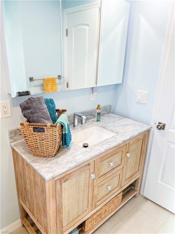 BAYSIDE ESTATES - Residential