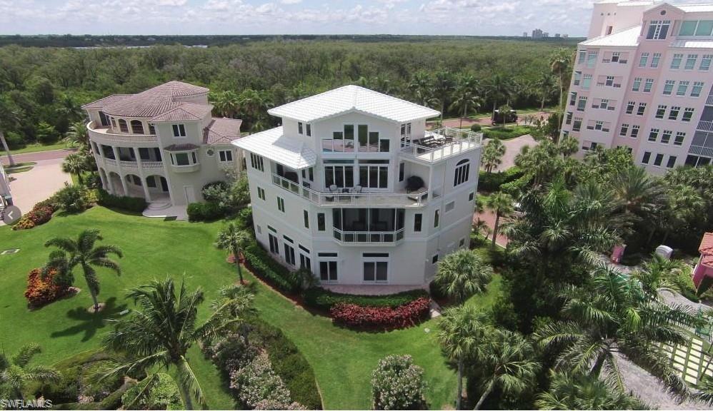 BAREFOOT BEACH - Residential