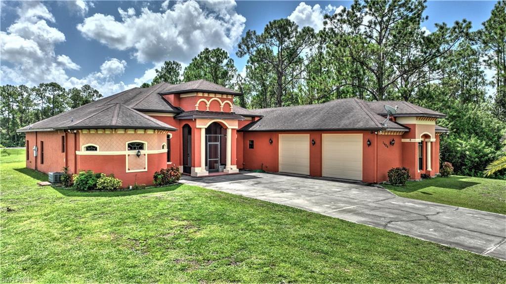 LEHIGH ACRES - Residential