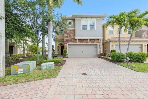 10844 Alvara Point DR BONITA SPRINGS FL 34135