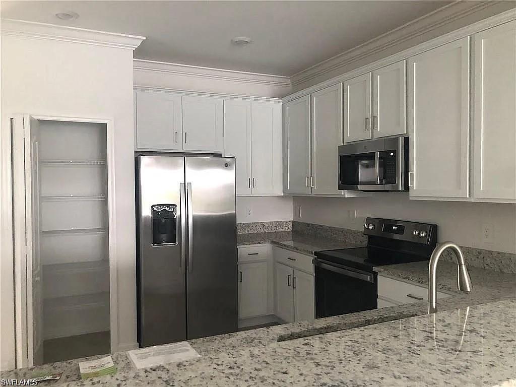 CASTALINA - Residential