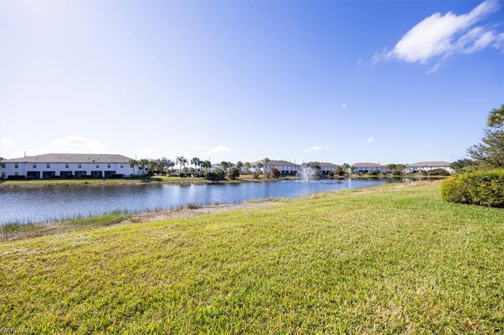 THE VISTAS - Residential