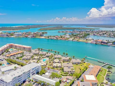 A home in MARCO ISLAND