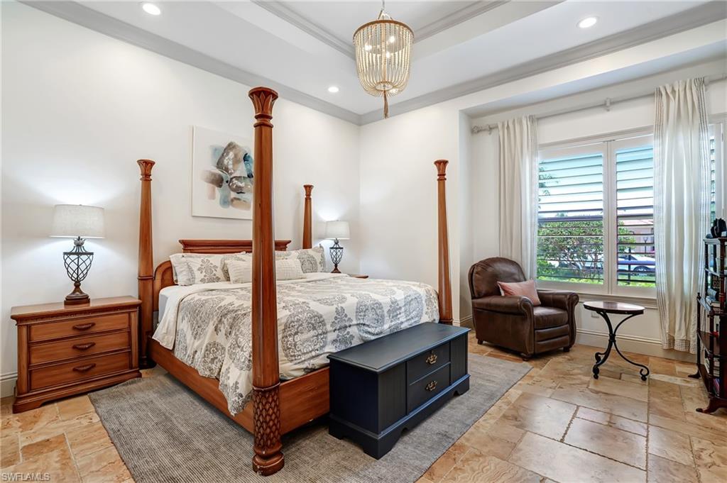 MONTEREY - Residential