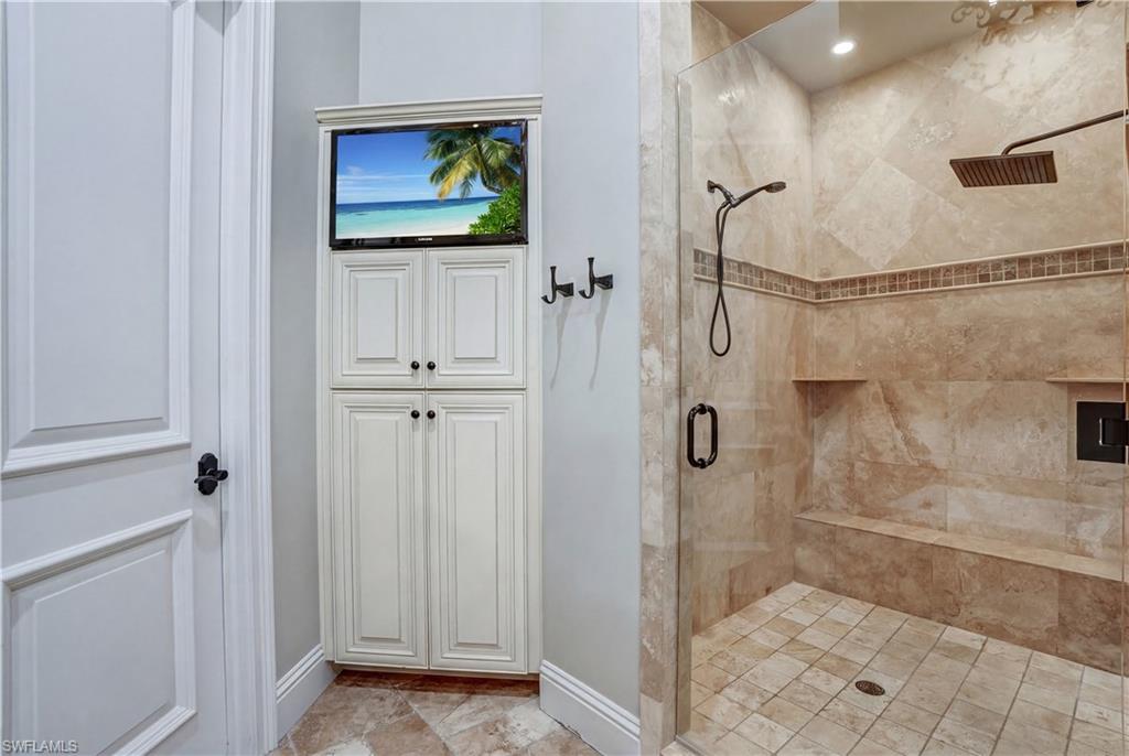 MONTEREY - Residential