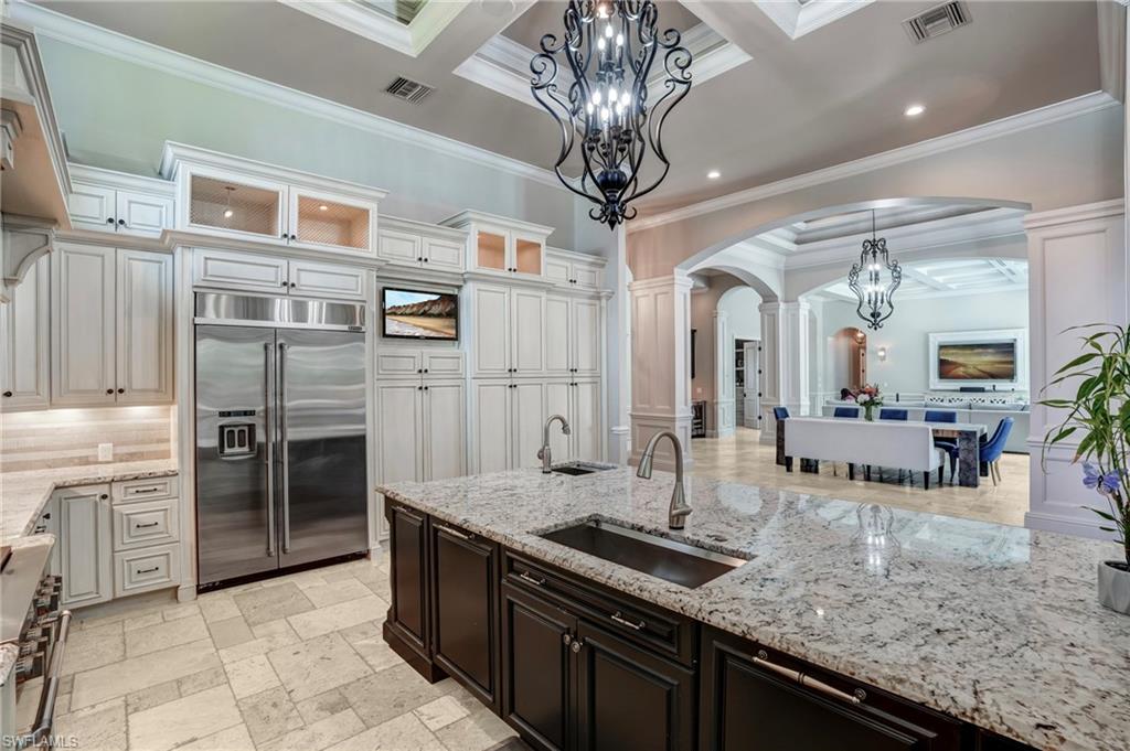 MONTEREY - Residential