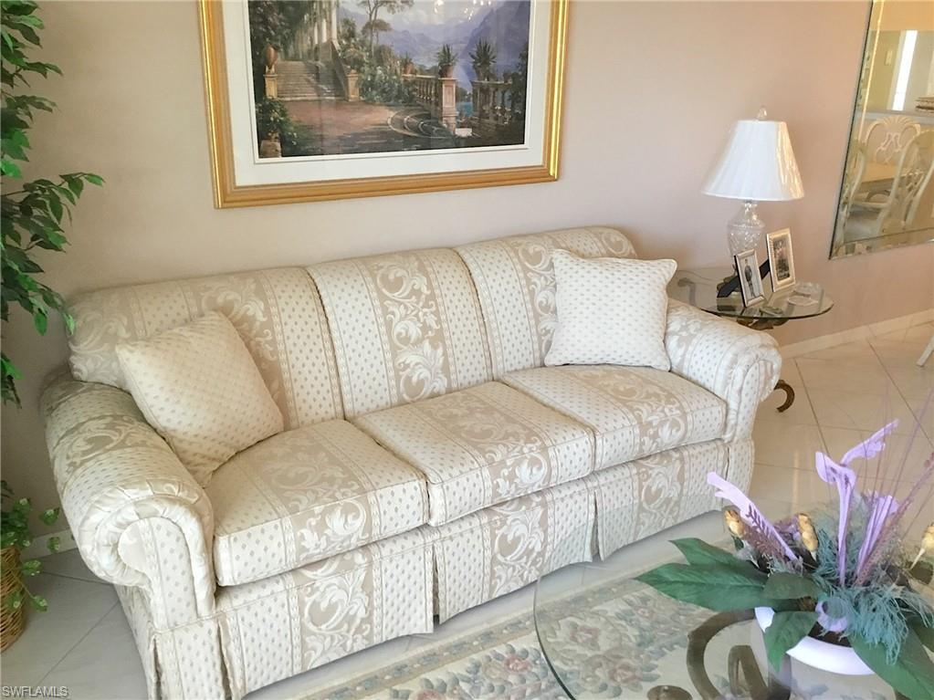 HUNTINGTON LAKES II - Residential