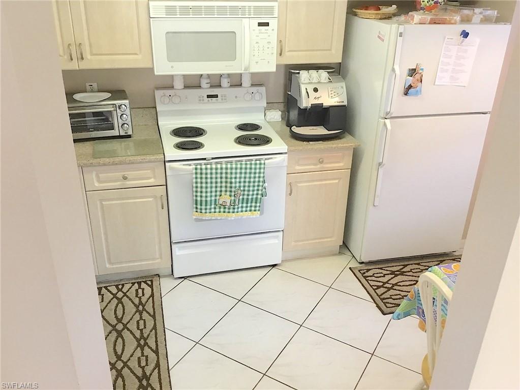 HUNTINGTON LAKES II - Residential