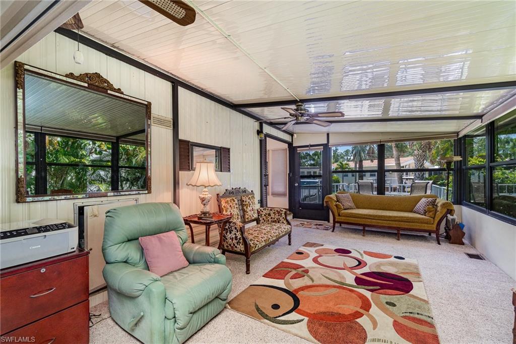 CORKSCREW WOODLANDS - Residential