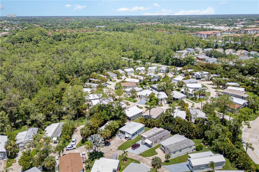 CORKSCREW WOODLANDS - Residential