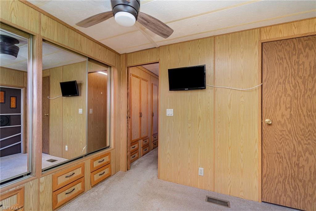 CORKSCREW WOODLANDS - Residential