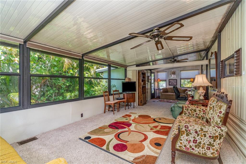 CORKSCREW WOODLANDS - Residential