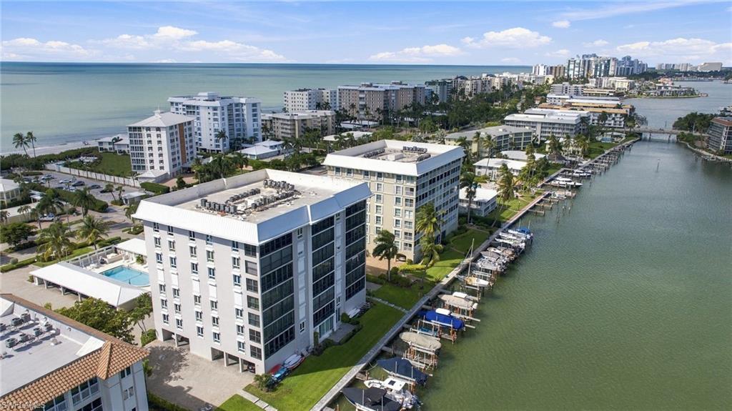 2650 Gulf Shore BLVD N 701