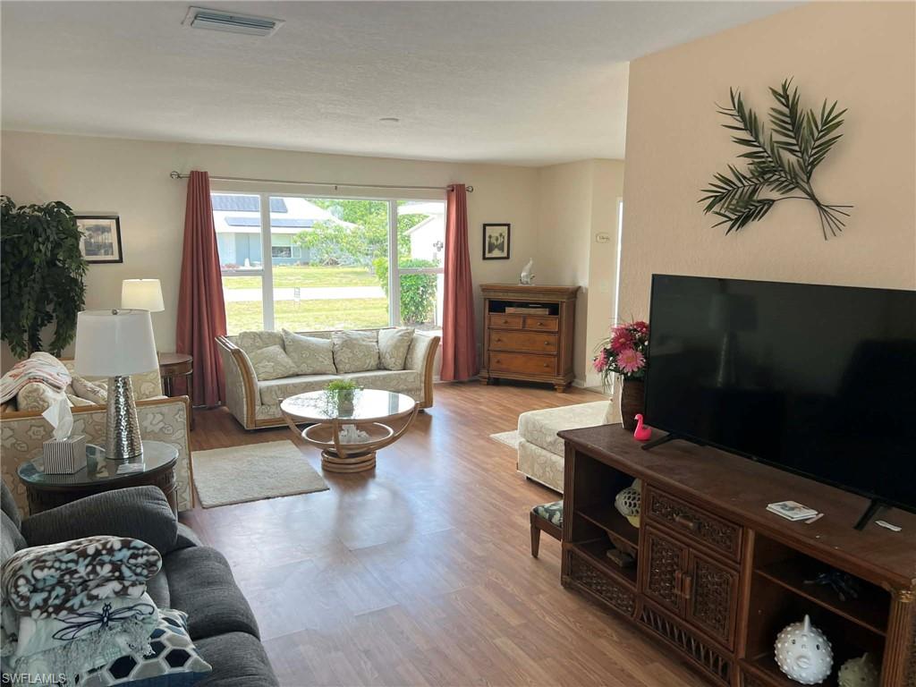 PORT CHARLOTTE - Residential