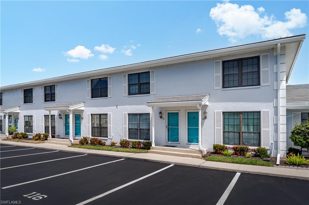 SAN MARCO VILLAS - Residential