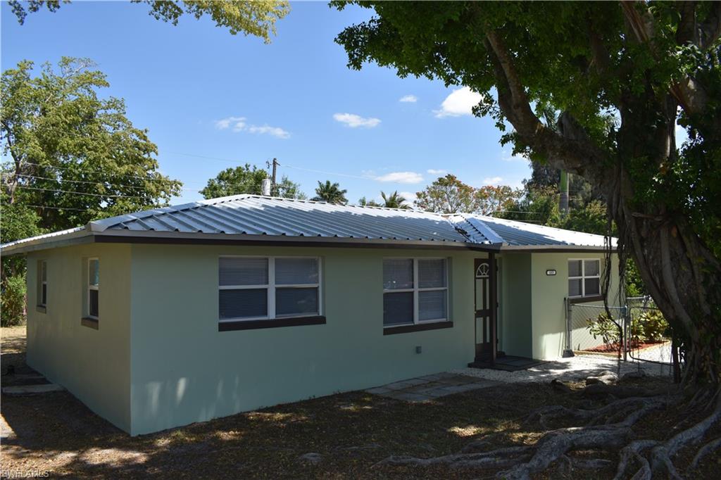 FORT MYERS - Residential