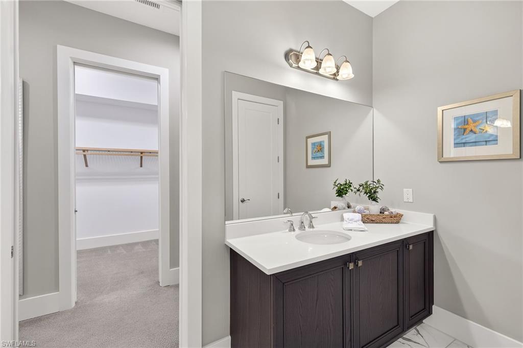 SPARROW CAY - Residential