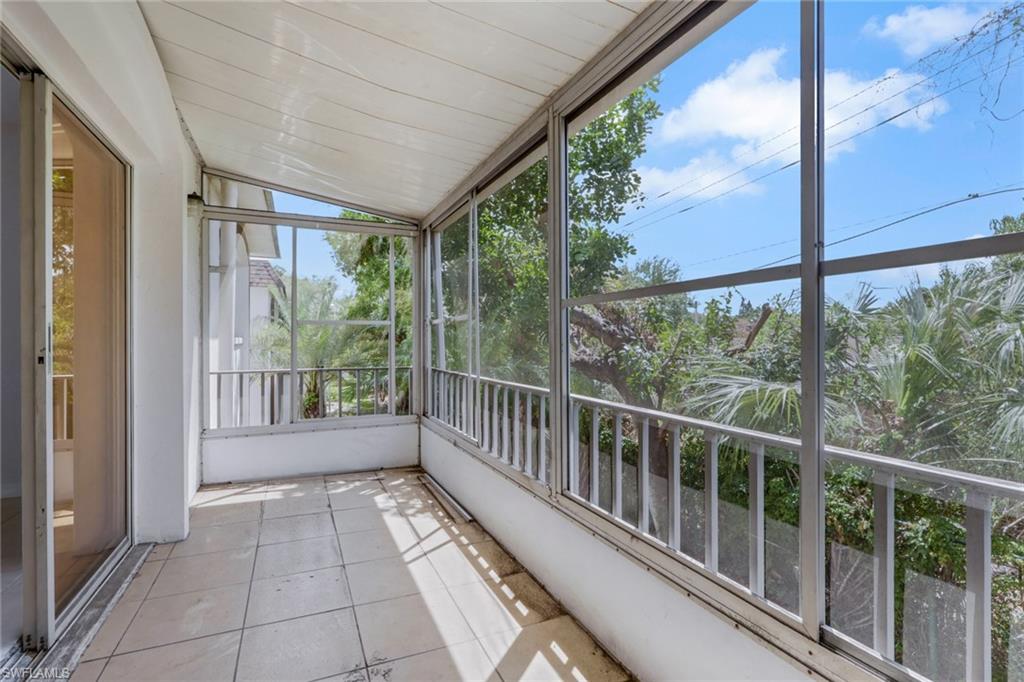 VILLA CAPRI CONDOMINIUM - Residential