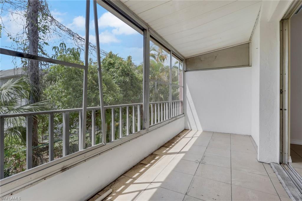 VILLA CAPRI CONDOMINIUM - Residential