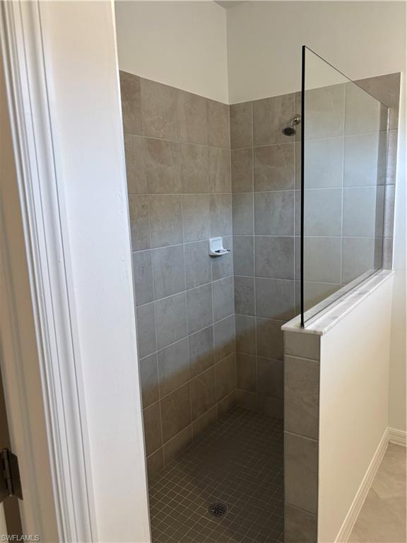 BRIGHTWATER LAGOON - Residential Lease