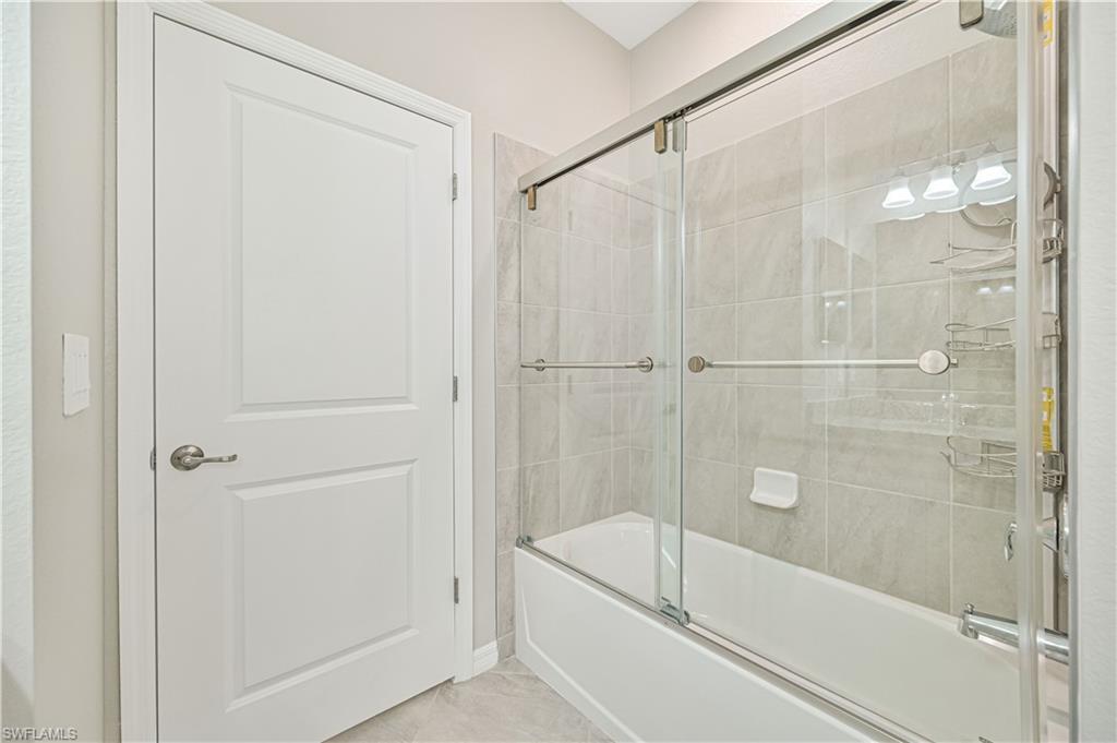 PORTICO - Residential