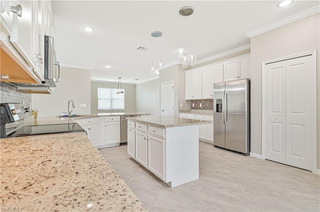 PORTICO - Residential