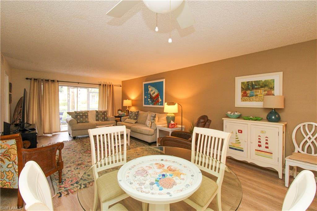 COUNTRY CLUB GARDENS - Residential Lease