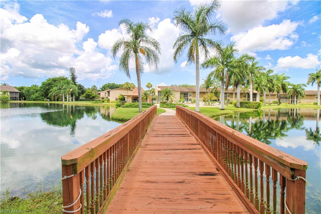 COUNTRY CLUB GARDENS - Residential Lease