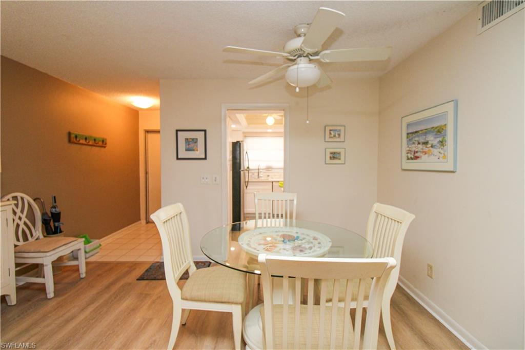 COUNTRY CLUB GARDENS - Residential Lease