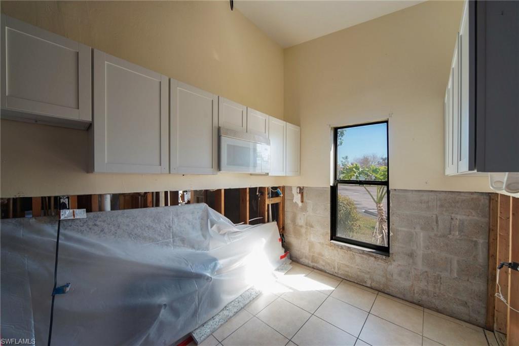 COURTYARDS OF CAPE CORAL SOUTH - Residential