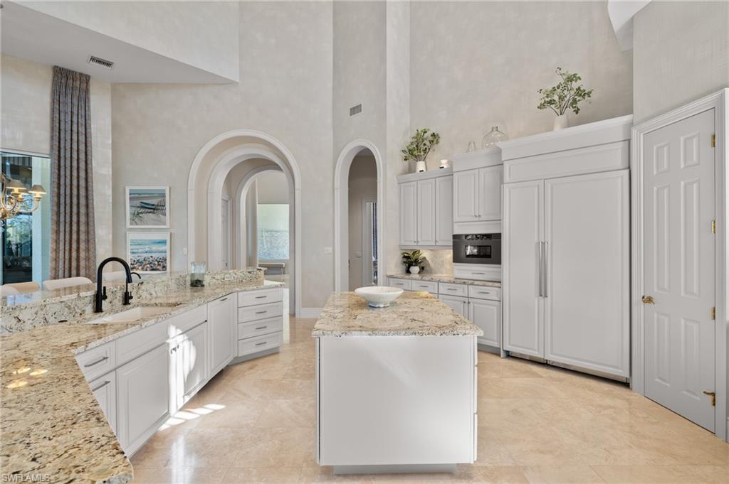 ROOKERY LAKE - Residential