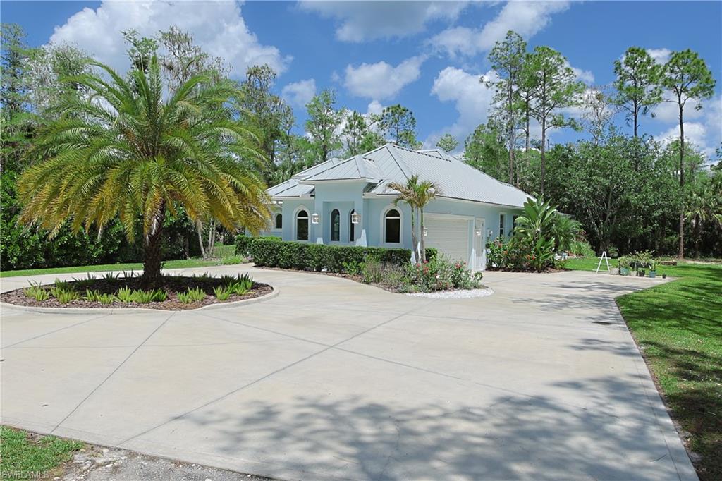 GOLDEN GATE ESTATES - Residential