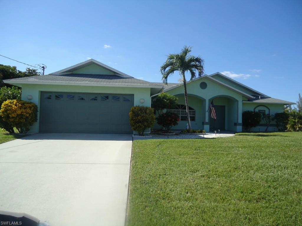 CAPE CORAL - Residential