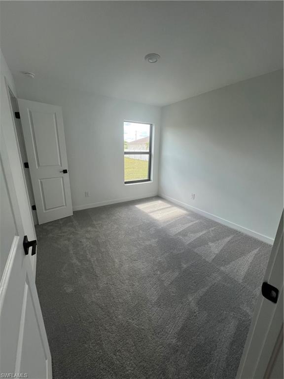 MIRROR LAKES - Residential