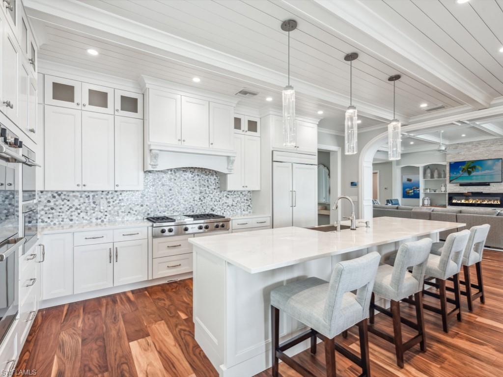 AQUALANE SHORES - Residential