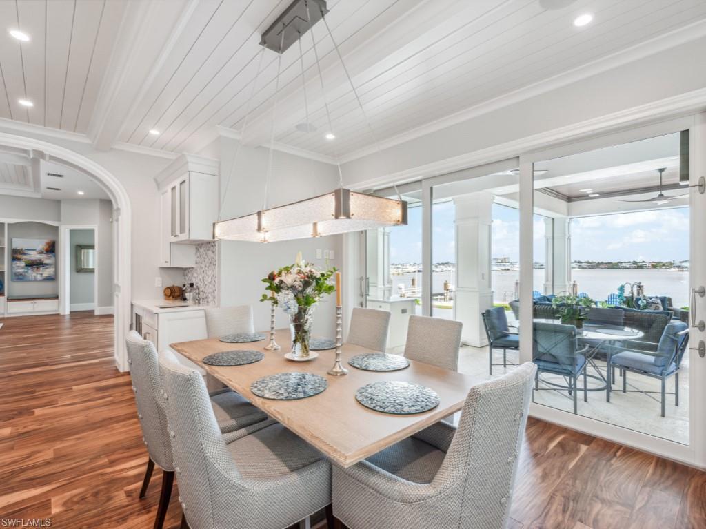 AQUALANE SHORES - Residential