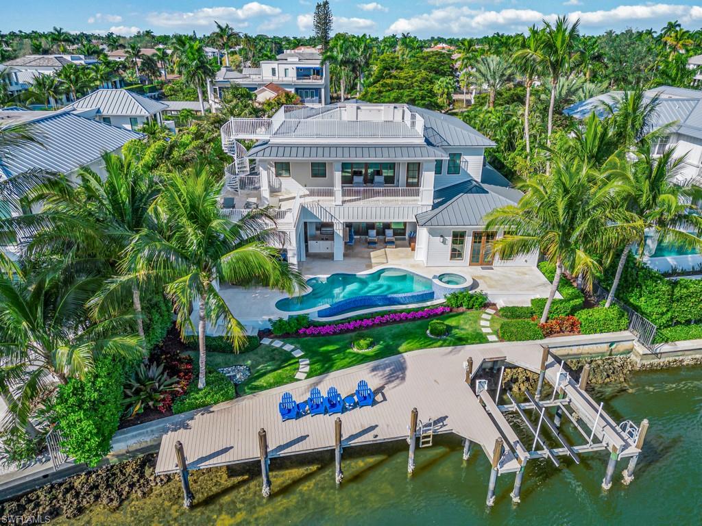 AQUALANE SHORES - Residential