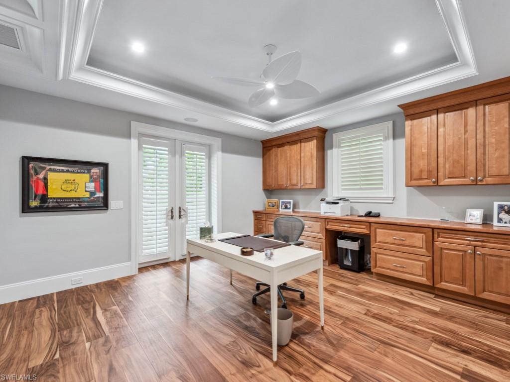 AQUALANE SHORES - Residential