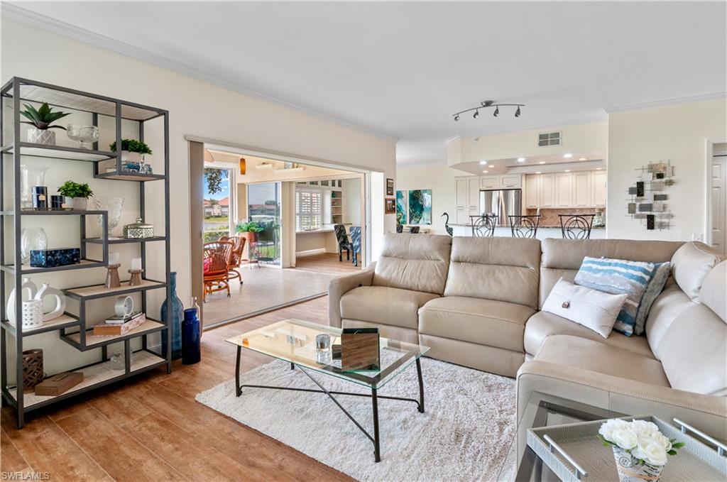 WEDGEWOOD FOUNTAIN - Residential