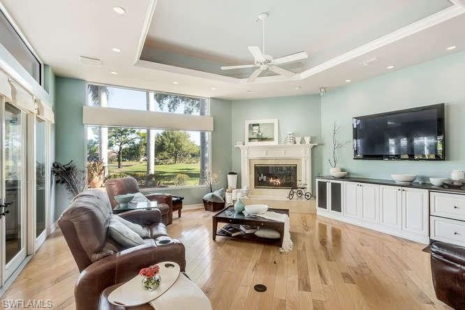 THE VINES - Residential